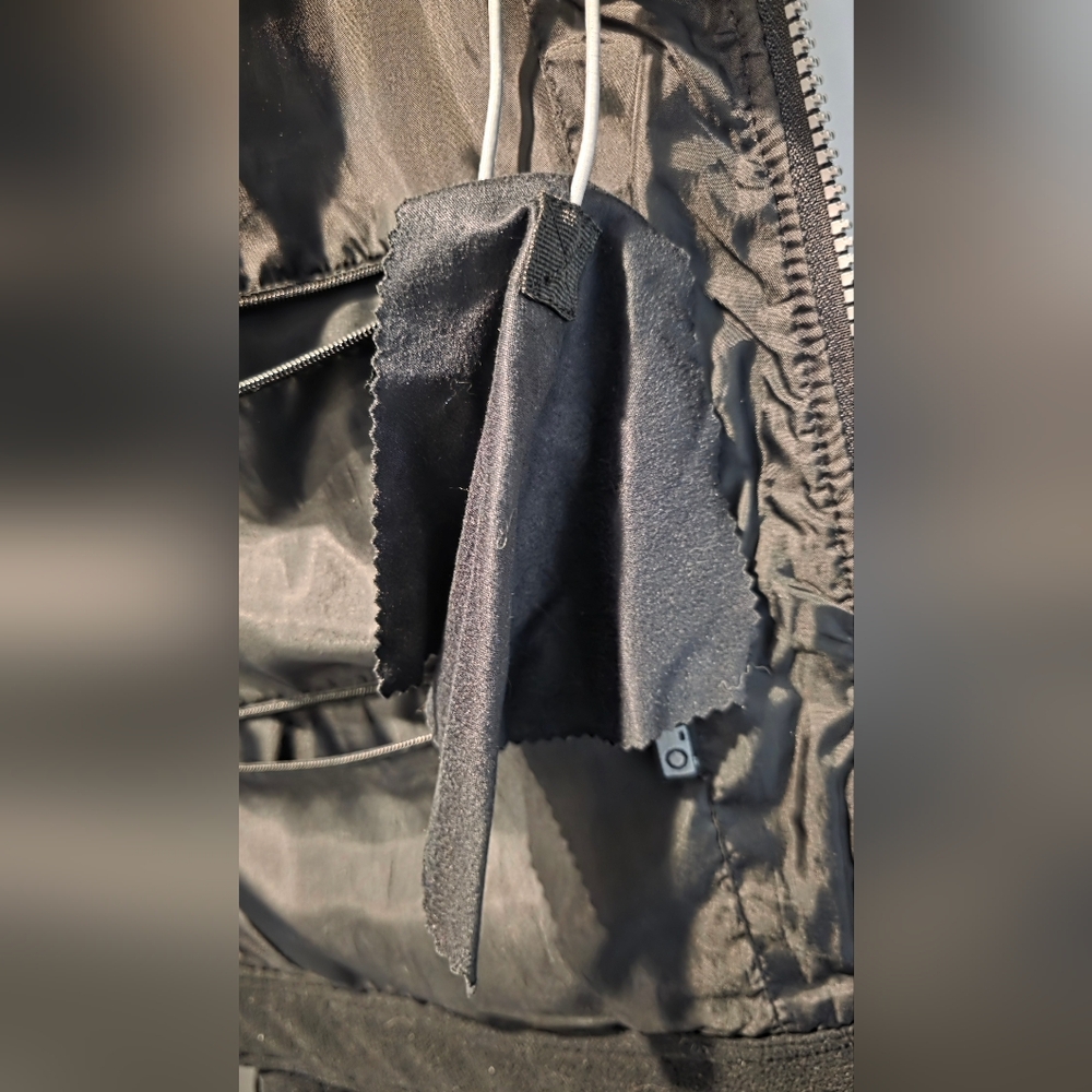 SCOTTeVest Fleece Zip Up Black Travel Hoodie Womens L - Picture 5 of 8